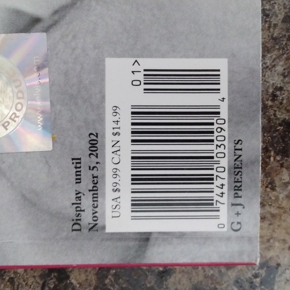 Elvis Presley Then & Now 25th Anniversary Collector's Edition Book, 2002. - Picture 3 of 12